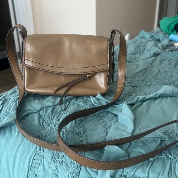 HOBO Tan Leather Crossbody Bag - Picture 1 of 7